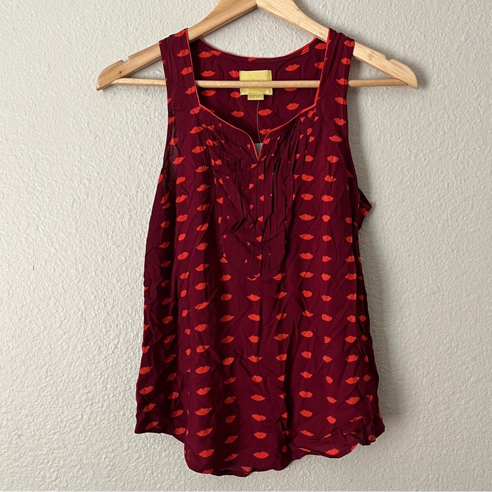 NWT Anthropologie Maeve Tank Top Women 2 Small Lips Print Curve Hem Square Neck